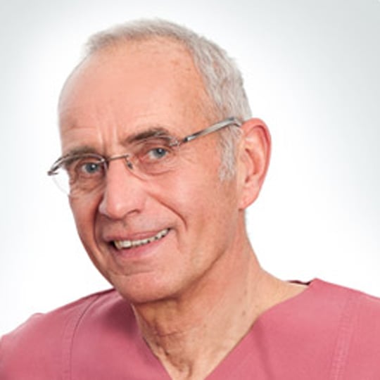 teambilder_Prof_dr_dr_elmar_esser540x540